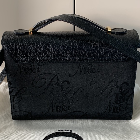 Vintage Nina Ricci Masanger Bag - Picture 2 of 12